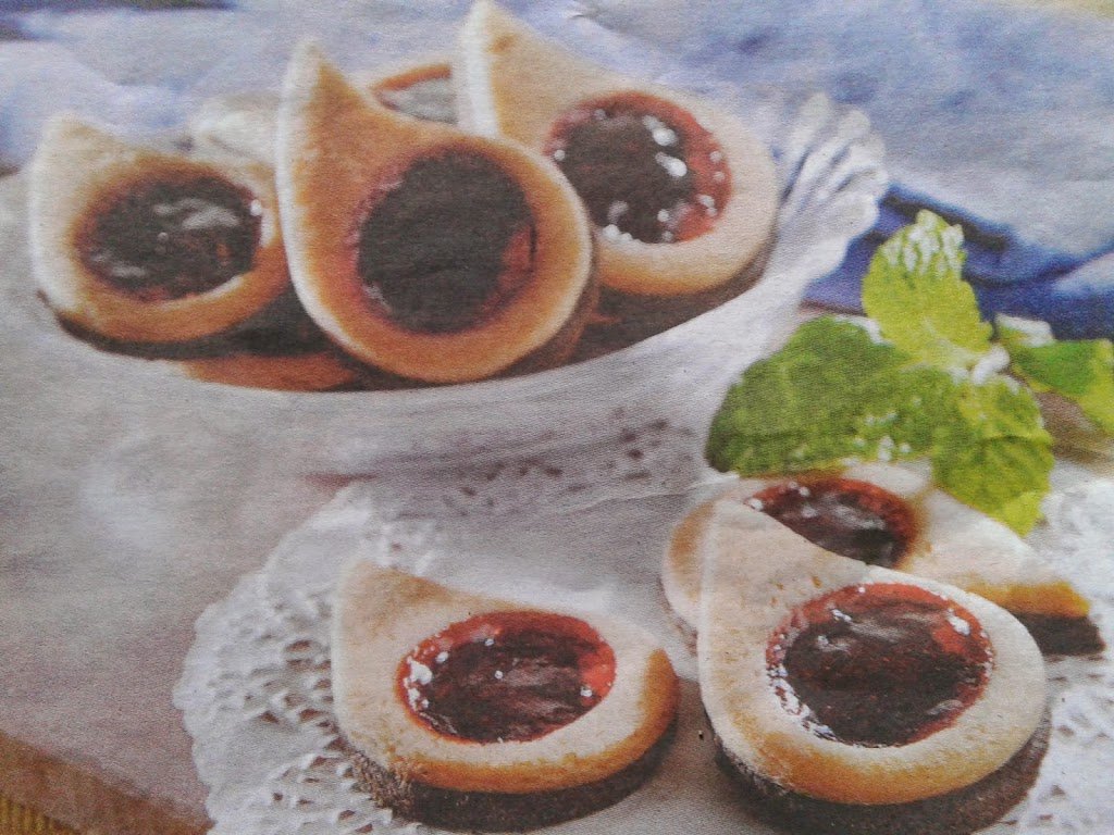 Resep Cara Membuat Kue Kering Cokelat Stroberi